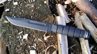 Nôž s pevnou čepeľou KA-BAR®