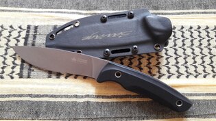 Nôž s pevnou čepeľou KIZLYAR SUPREME® Savage AUS 8 DSW - čierny